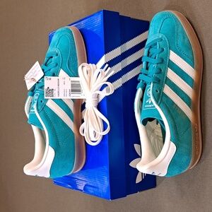 Adidas Gazelle Indoor Sneakers - Color: Teal / White - Size: Men 7